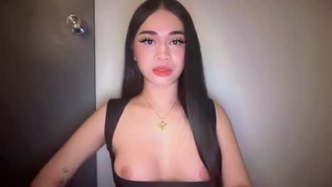 chloee online show from February 16, 2026, 8:27 pm