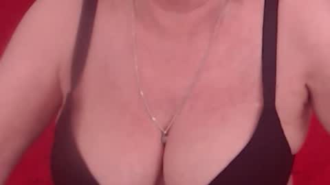 Snapshot of experiencedalana chatting on March 8, 2026, 2:32 pm Alana online show from March 8, 2026, 2:32 pm