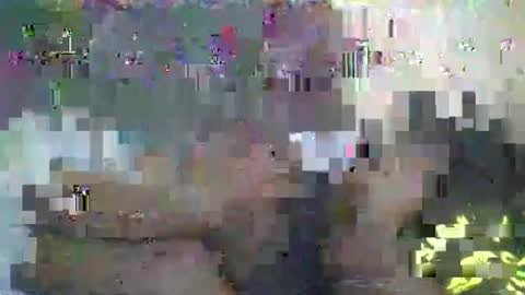 Snapshot of explicitly_certified chatting on March 7, 2025, 9:40 am explicitly_certified online show from March 7, 2025, 9:40 am