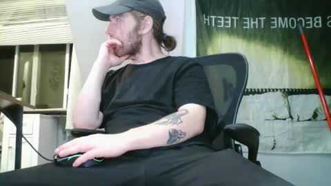 Explosivee andyy online show from May 17, 2026, 2:09 am