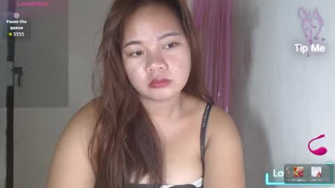 Snapshot of expnsivelj chatting on April 19, 2026, 9:06 pm expnsivelj online show from April 19, 2026, 9:06 pm