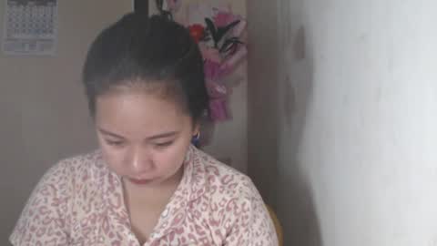 Snapshot of expnsivelj chatting on May 18, 2026, 2:07 am expnsivelj online show from May 18, 2026, 2:07 am