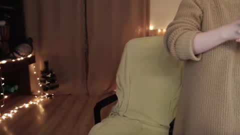 Crystal online show from February 17, 2025, 12:10 am