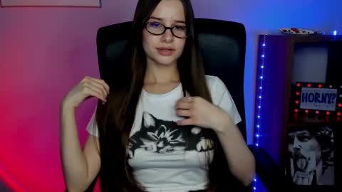 Maya online show from April 6, 2026, 6:47 am