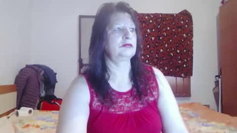 ExtasyMature online show from April 1, 2026, 5:41 am