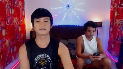 Snapshot of extraservice69menx chatting on December 21, 2025, 1:40 pm JOHNDAVE online show from December 21, 2025, 1:40 pm