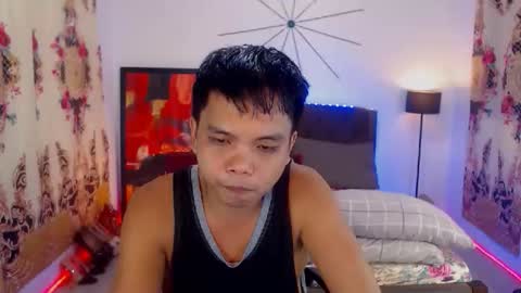 Snapshot of extraservice69menx chatting on January 16, 2026, 12:31 pm JOHNDAVE online show from January 16, 2026, 12:31 pm