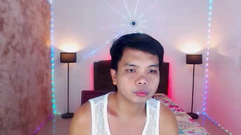 Snapshot of extraservice69menx chatting on February 8, 2026, 2:37 am JOHNDAVE online show from February 8, 2026, 2:37 am