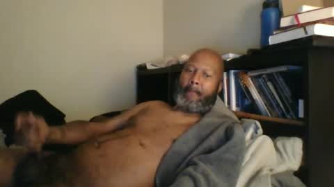 eyequee0007 online show from February 18, 2025, 1:54 am