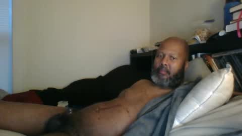 eyequee0007 online show from February 23, 2025, 11:14 pm