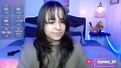 eymmy_24 online show from October 22, 2025, 4:13 am