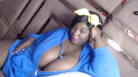 Snapshot of eyshaexotii chatting on September 30, 2025, 5:51 pm eyshaexotii online show from September 30, 2025, 5:51 pm