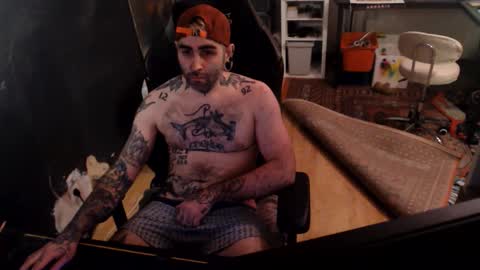 Eytab online show from November 25, 2025, 7:14 pm