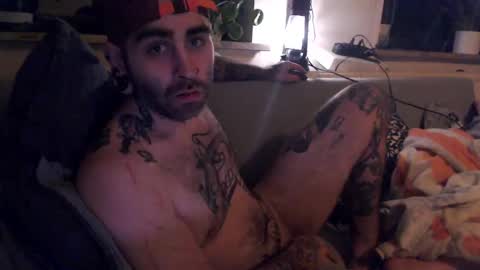 Eytab online show from November 28, 2025, 2:03 am