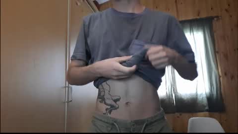 Snapshot of ezeandpe chatting on March 13, 2026, 5:19 pm ezeandpe online show from March 13, 2026, 5:19 pm