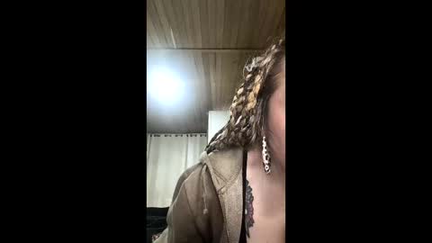 Aimee online show from March 19, 2026, 3:32 am