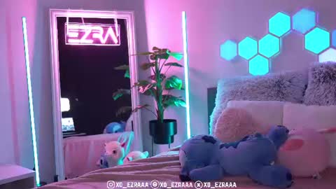 Ezra online show from July 6, 2026, 8:22 pm