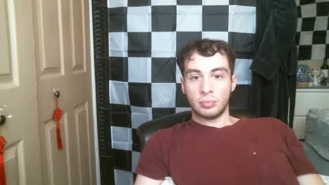 Ezra Naamah online show from March 9, 2025, 10:30 pm