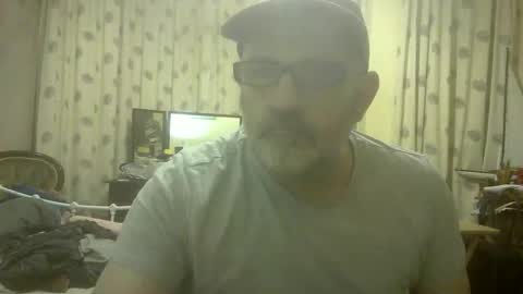 f1zzeek online show from March 8, 2026, 9:40 pm