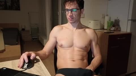 Mick online show from February 5, 2025, 8:57 pm