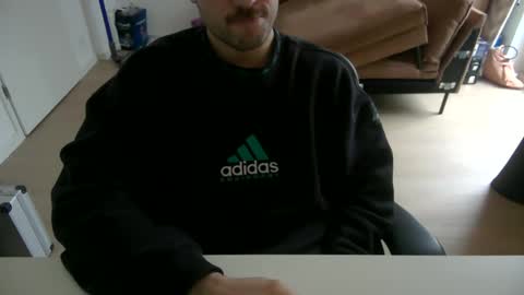 Snapshot of fabian_196 chatting on January 12, 2026, 10:09 am Call me bitch online show from January 12, 2026, 10:09 am