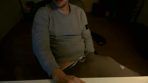 Snapshot of fabian_196 chatting on February 5, 2026, 5:17 pm Call me bitch online show from February 5, 2026, 5:17 pm