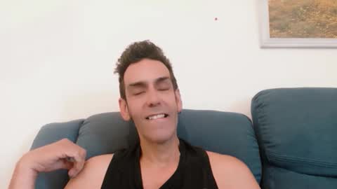 Snapshot of fabiolorain chatting on May 26, 2026, 7:15 am Fabio online show from May 26, 2026, 7:15 am