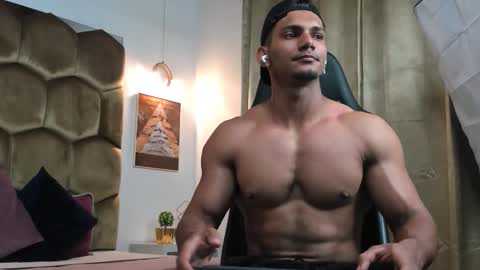 FABIO online show from November 28, 2025, 8:22 pm