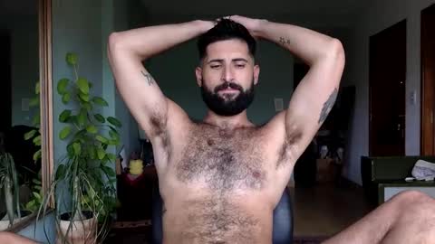 Snapshot of fabrizzio02 chatting on December 20, 2025, 6:48 pm Fabrizzio online show from December 20, 2025, 6:48 pm