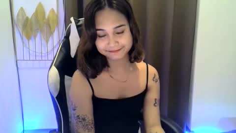 Snapshot of fabulous_cristy24 chatting on October 13, 2025, 2:28 pm fabulous_cristy24 online show from October 13, 2025, 2:28 pm