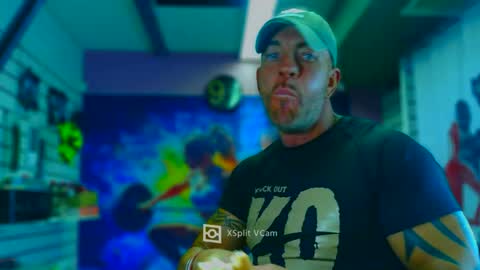 fabxxxl online show from December 16, 2025, 8:19 am