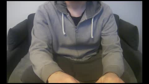 FacelessEscape online show from March 4, 2026, 12:11 pm