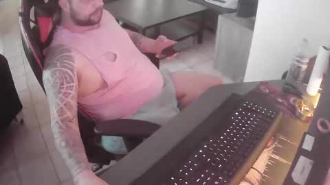 Snapshot of faelust chatting on March 3, 2025, 4:24 pm faelust online show from March 3, 2025, 4:24 pm