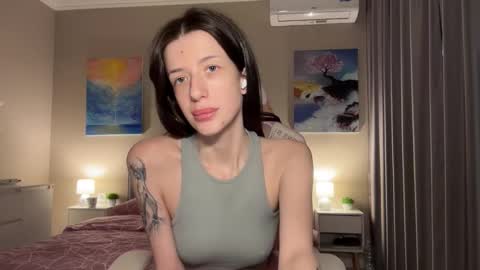 Snapshot of fairy_bloomix chatting on November 6, 2025, 12:50 pm Bloom online show from November 6, 2025, 12:50 pm