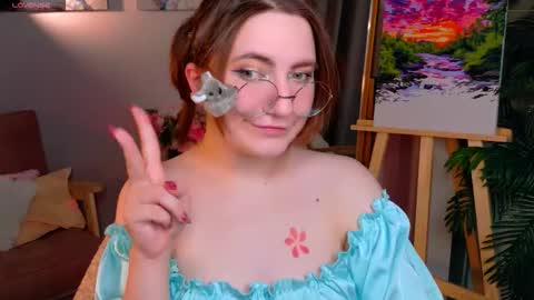 Snapshot of fairy_tara chatting on January 9, 2026, 10:00 pm Tara online show from January 9, 2026, 10:00 pm