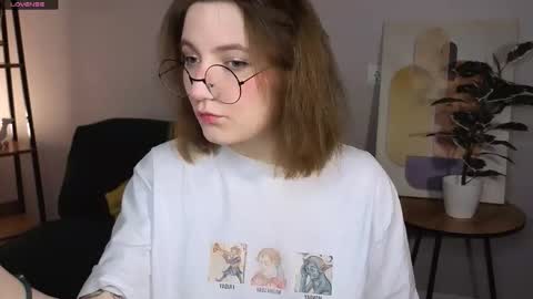 Snapshot of fairy_tara chatting on March 1, 2026, 10:12 pm Tara online show from March 1, 2026, 10:12 pm