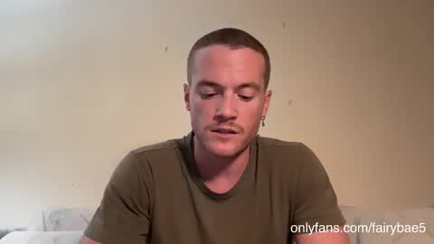 Snapshot of fairybae5 chatting on September 25, 2025, 5:11 am Travis online show from September 25, 2025, 5:11 am