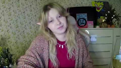 Arisha online show from December 25, 2024, 8:17 pm