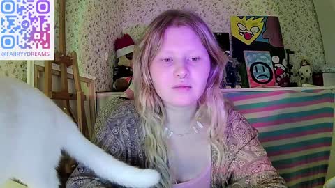 Arisha online show from January 21, 2025, 8:21 pm