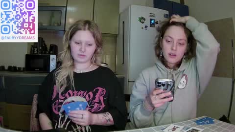 Arisha online show from February 1, 2025, 11:37 pm