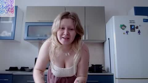 Arisha online show from February 10, 2025, 11:36 am