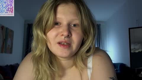 Arisha online show from February 12, 2025, 6:09 pm