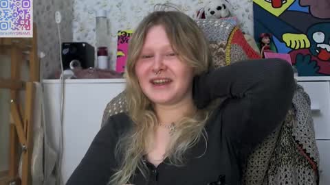 Arisha online show from February 17, 2025, 4:26 pm