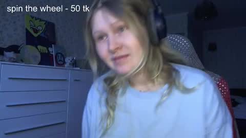 Arisha online show from December 15, 2025, 11:47 am