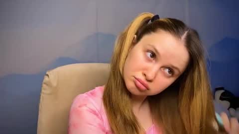 Snapshot of fairyilona chatting on February 17, 2026, 10:34 am Ilona online show from February 17, 2026, 10:34 am