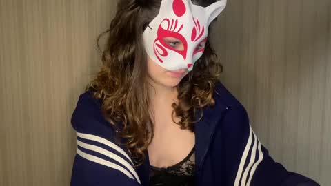 Kristen online show from April 15, 2026, 10:10 pm