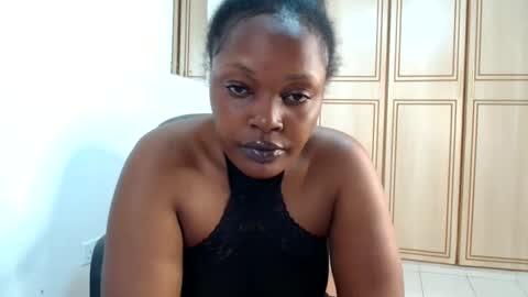 raysa4421 online show from May 23, 2026, 8:07 am
