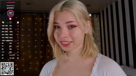 Emilia online show from December 5, 2025, 5:38 am