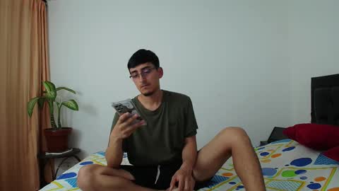 Snapshot of fallgays chatting on November 28, 2025, 12:46 am FallGays online show from November 28, 2025, 12:46 am