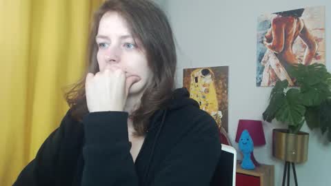 Snapshot of fancynadine chatting on November 4, 2025, 5:50 am Nadine online show from November 4, 2025, 5:50 am